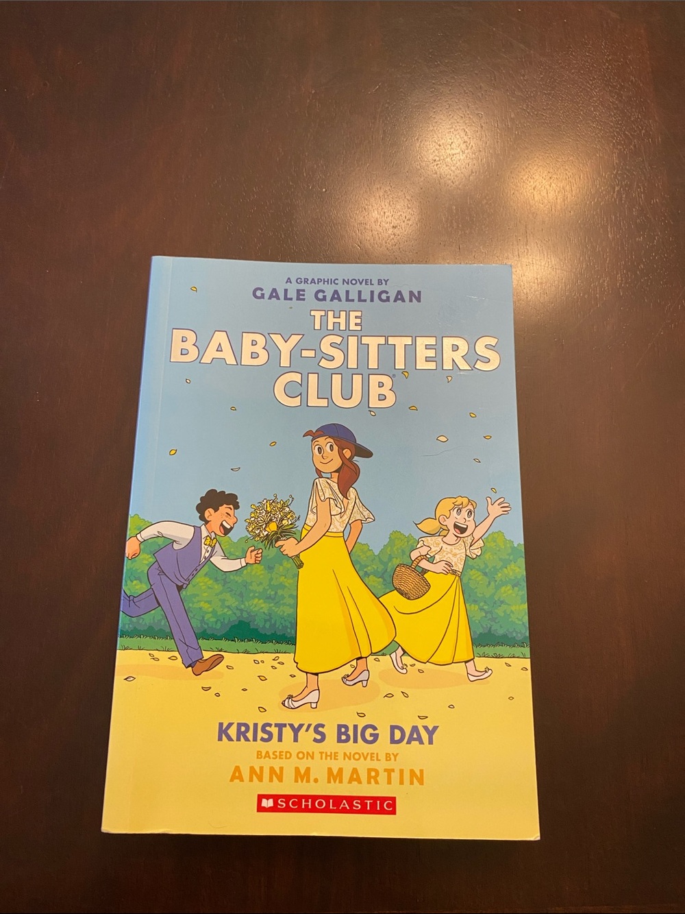 Scholastic The Baby-Sitters Club: Kristy's Big Day - Light Blue & Yellow Cover